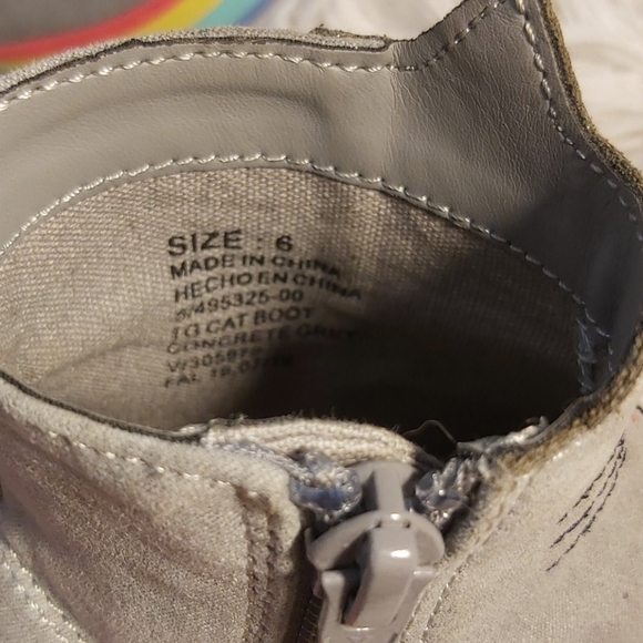 Gap Rainbow Kitty Shoes - Picture 3 of 4